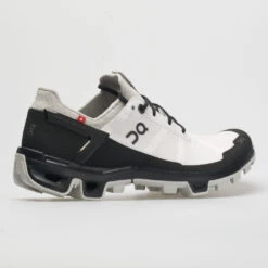 On Running On Cloudventure Peak Women's White/Black -Sports Shoe Store 043883 6