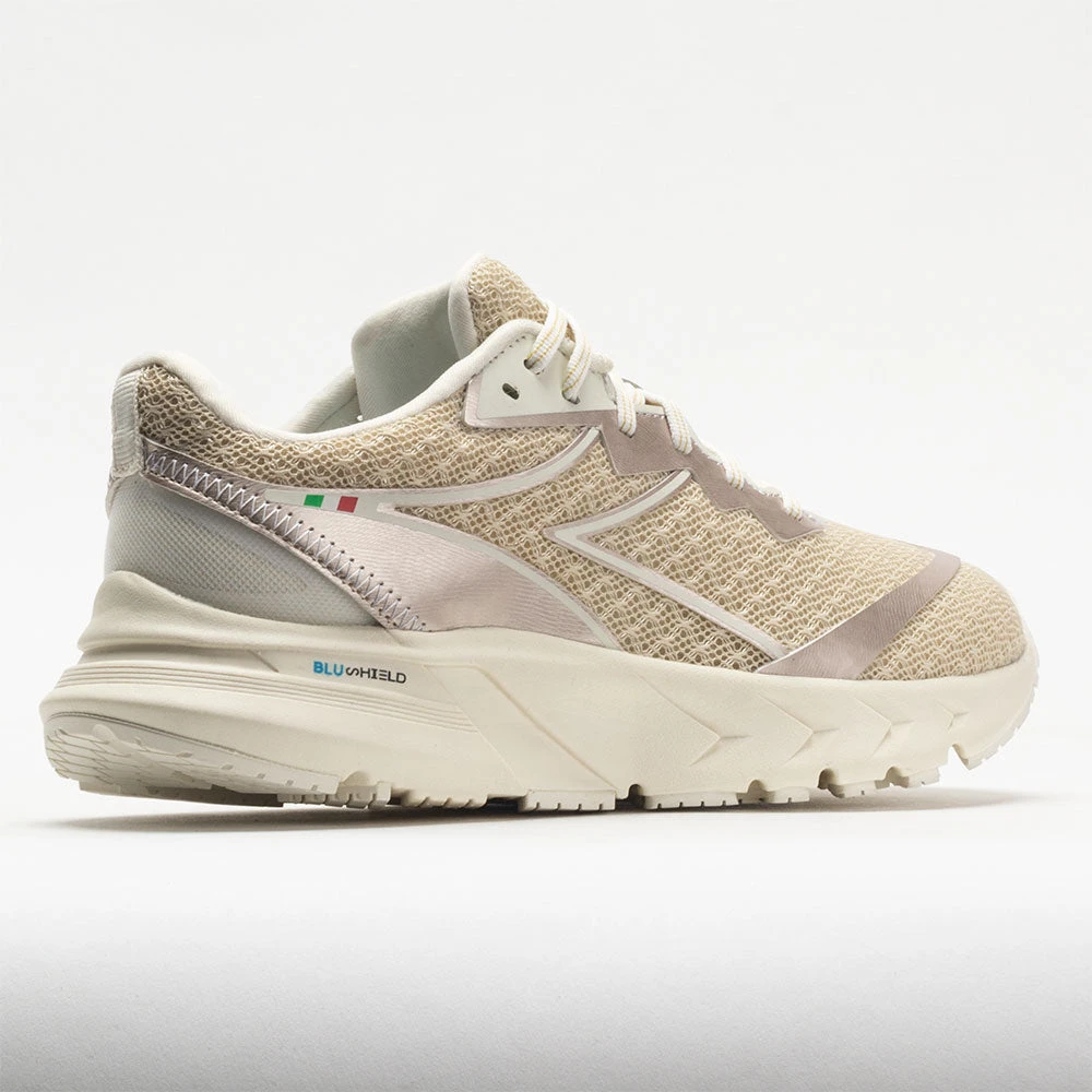 Diadora Mythos Blushield Volo 2 Women's Bright Gold/Whisper White 8 Diadora Mythos Blushield Volo 2 Women's Bright Gold/Whisper White - Image 6